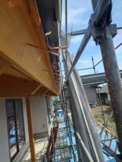 雨樋工事・銅板の庇（霧除け）の設置